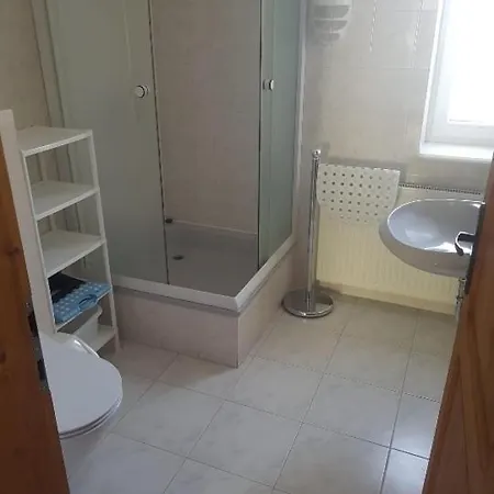 شقة Dom Colonia Zarnowska