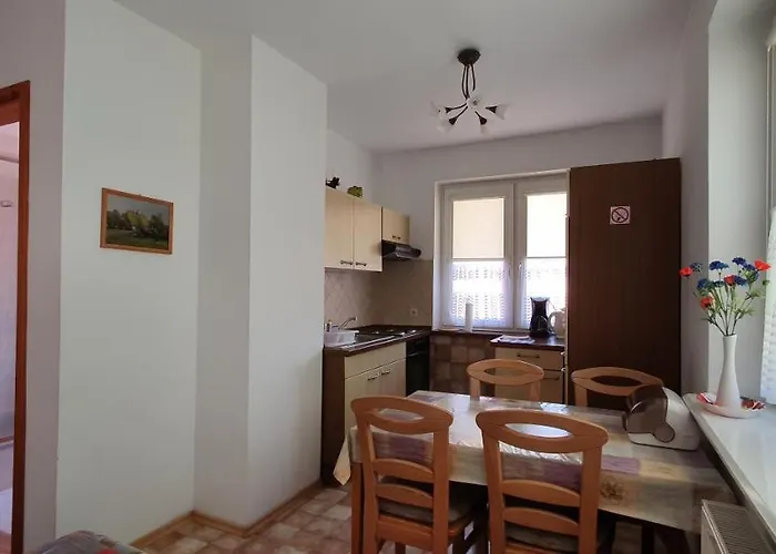 Dom Colonia Апартаменты Zarnowska